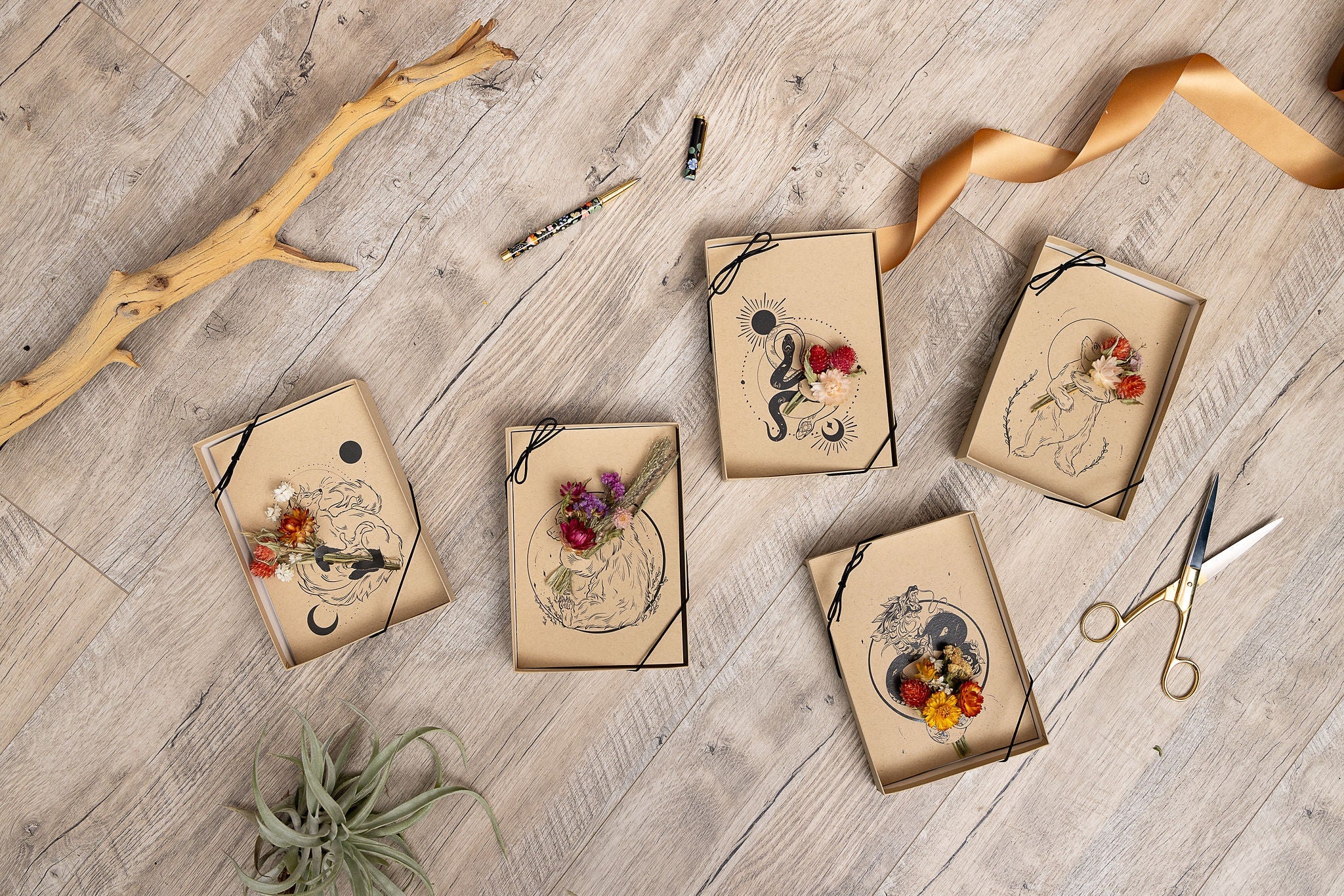 Animal Dried Flower Greeting Cards