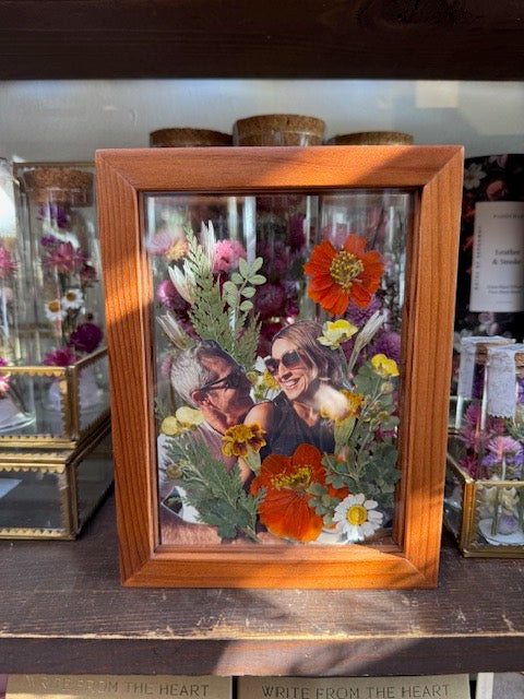 Redwood Tales Frame Display